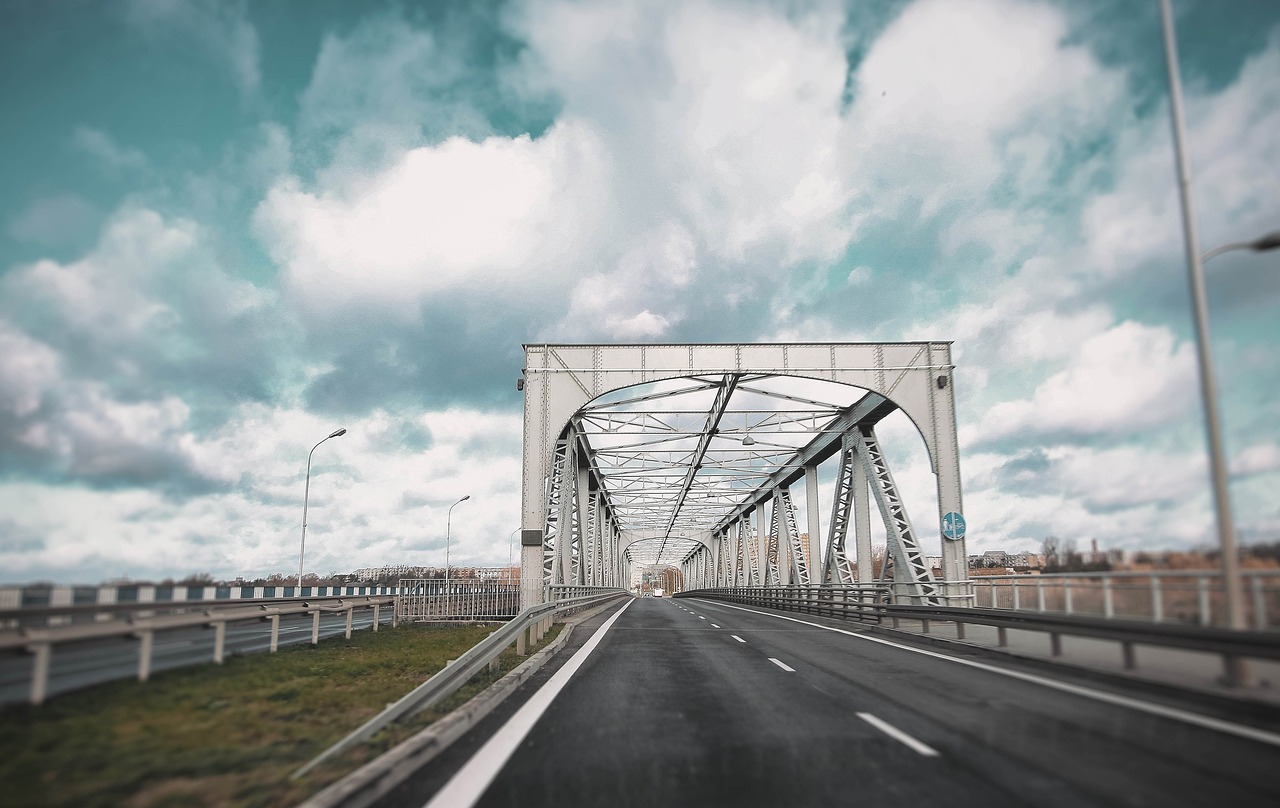 最新道路運(yùn)輸管理?xiàng)l例重塑行業(yè)生態(tài)，推動高質(zhì)量發(fā)展