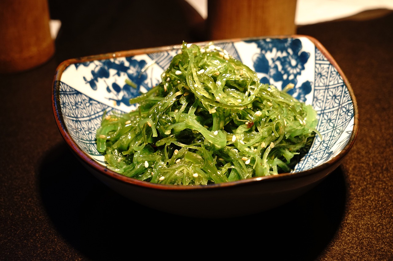 最新創(chuàng)意涼菜盤(pán)飾圖片，引領(lǐng)美食藝術(shù)新潮的靈感之源