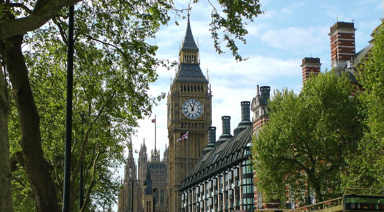 英國(guó)簽證最新動(dòng)態(tài)，更新內(nèi)容及其影響分析